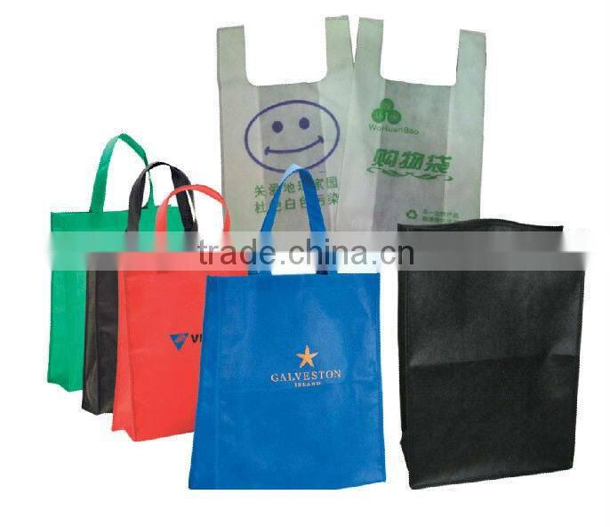 XY-600 Full Automatic Non Woven Fabrics Bag Making Machine