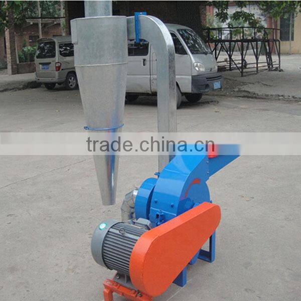 Farm use animal feed grinder