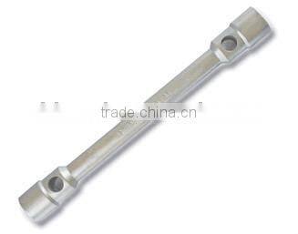 Tire rim wrench galvanized