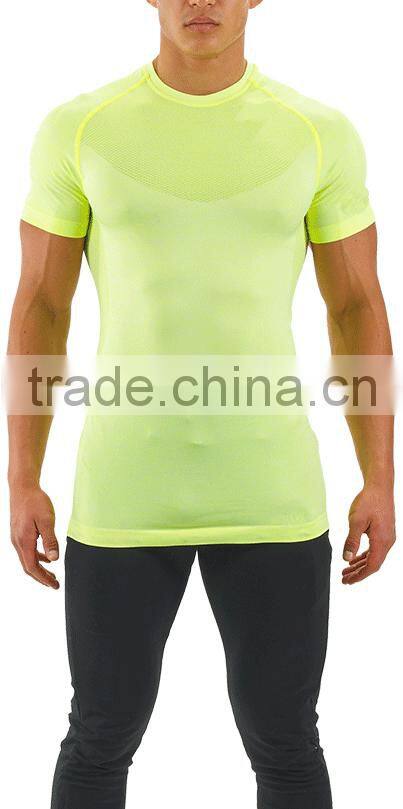 Muscle Fit Gym T-Shirt Dry Fit Custom T-shirt for Men