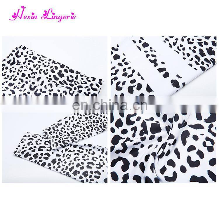 Wholesale Ladies White Leopard Digital Printed Sport Fabric Sweat Suit