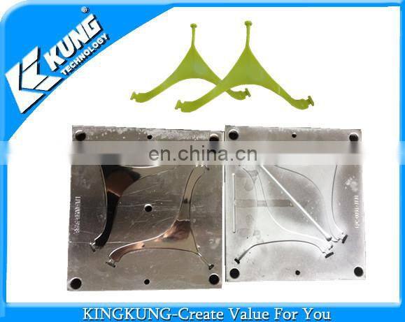Hot quality single color PVC strap / upper mould suit for horizontal machine