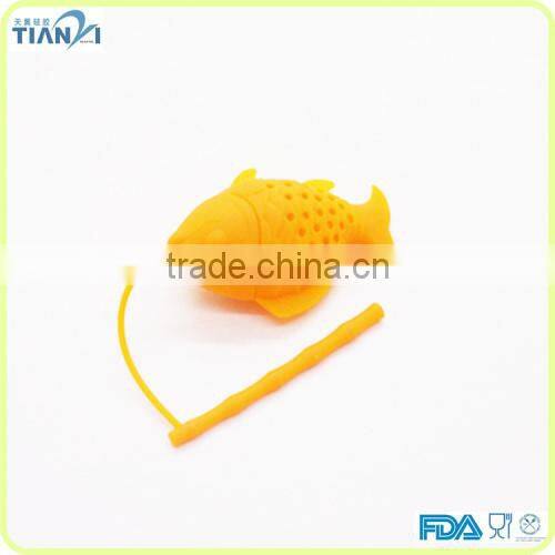 2015 New Design FDA/LFGB Fishing Shape Silicone Tea Bag