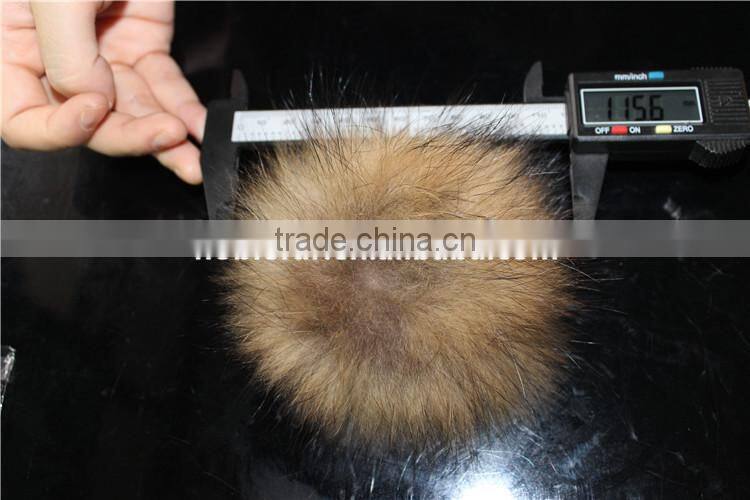 Real Raccoon Fur Pompom Key Chain Fur Hat Cap Scarves Accessories