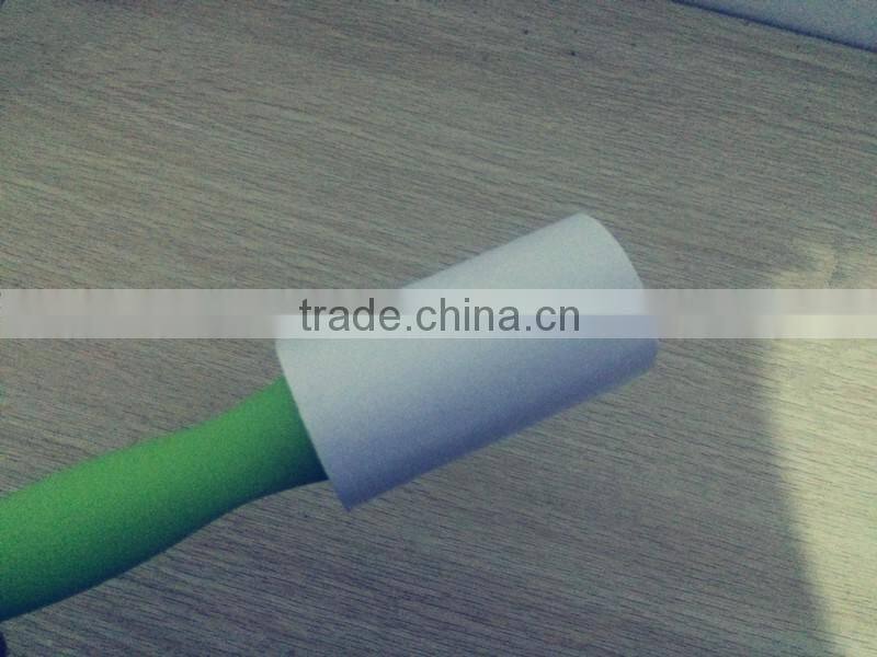 Supplying Lightweight and Easy to Carry Cleaning Lint Roller