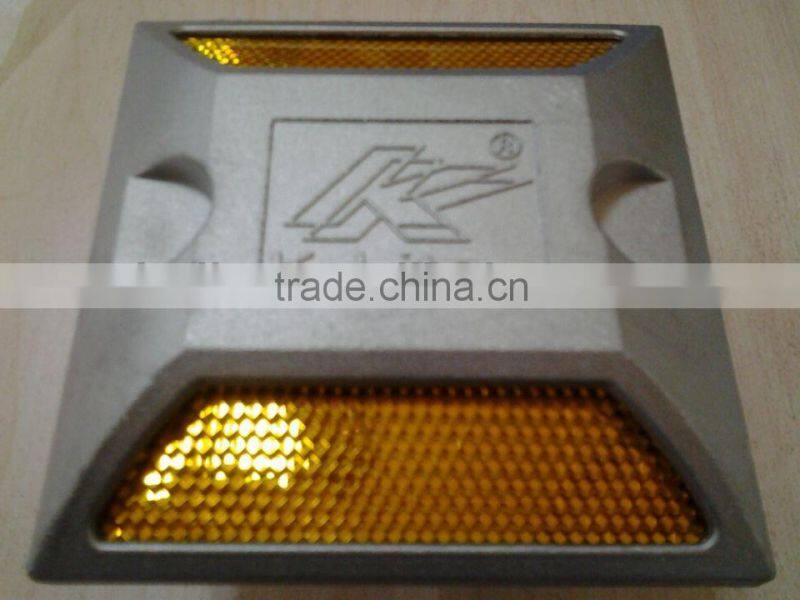 aluminum road stud KT-302