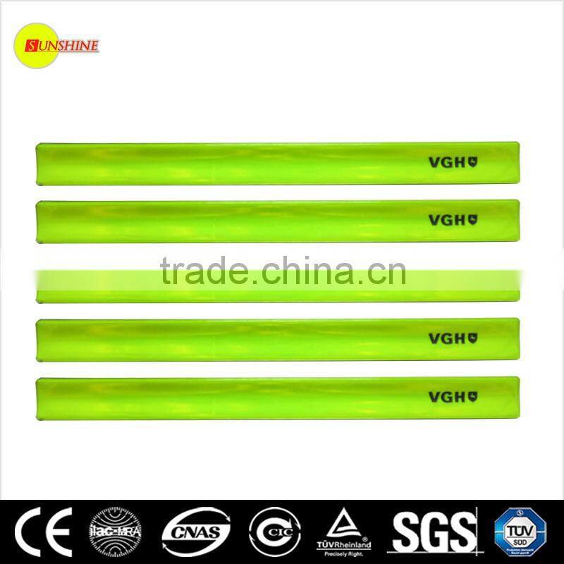 EN716P reflective snap bracelet / snap band