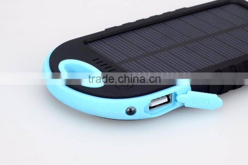 Promotional gift 4000mAh solar power bank for all mobile phones