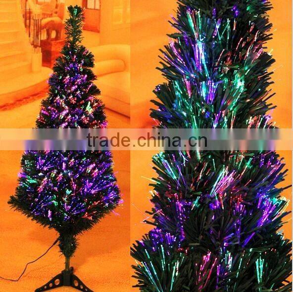 enviroment friendly New Design High Quality Xmas Tree with decorative light LED for Christmas Day
