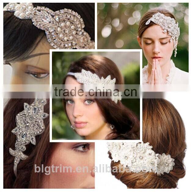 Wonderful Surprise Fashion feather shape crystal applique