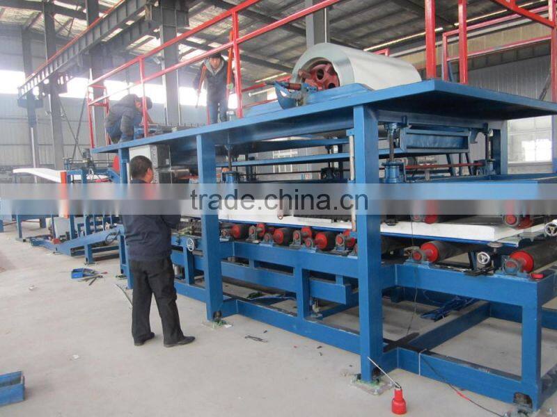 good quality sandwich panel roll forming machine