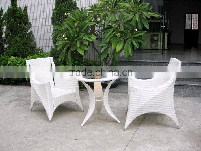 2017 Trade Assurance New arrival pe white rattan chemistry the periodic table with two chairs furniture