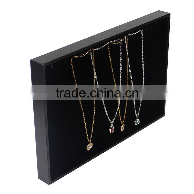 yiwu factory direct sale black velvet jewelry box for necklaces.