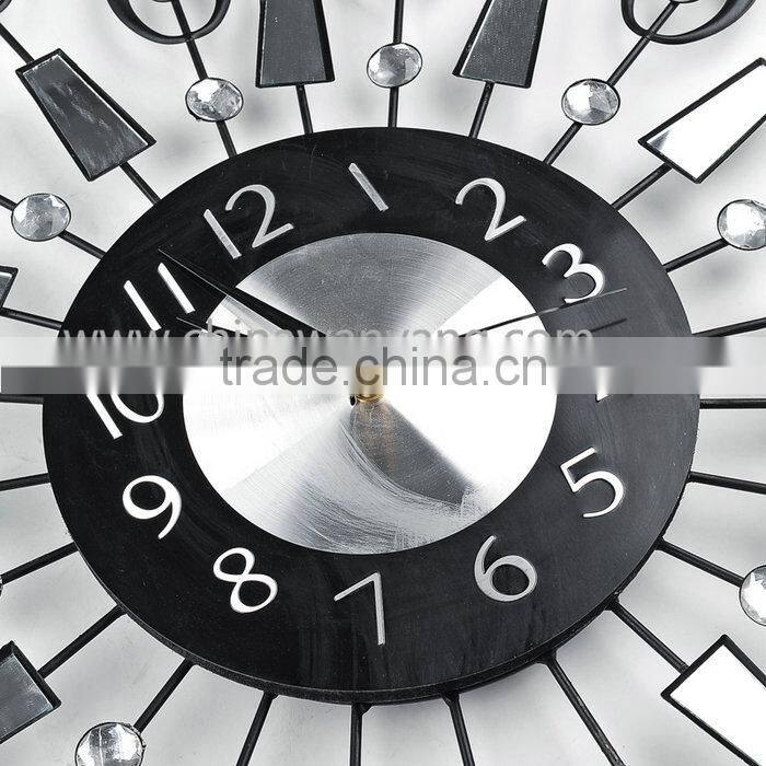 China Manufacturer Lower Price Cool Colored DIY Wall Clock