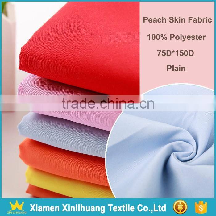 China Supplier Plain 100 Polyester Peach Skin Fabric for Garment