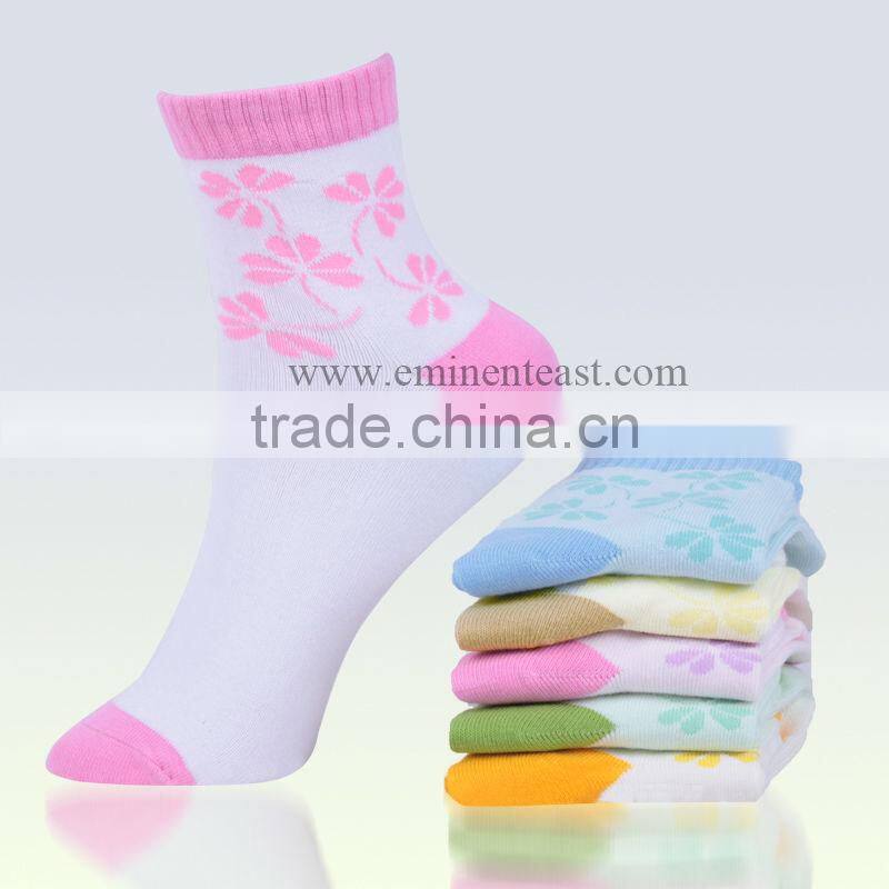 ladies new style plain socks