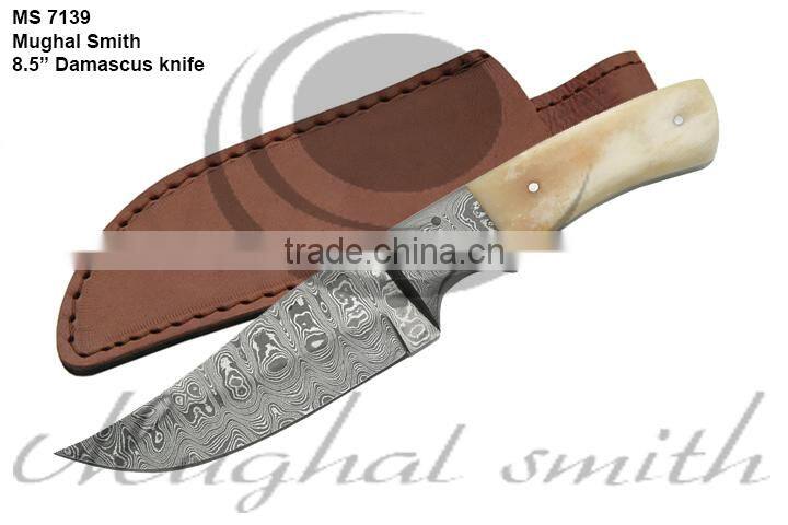Damascus knife/Hunting knife/Deer stag