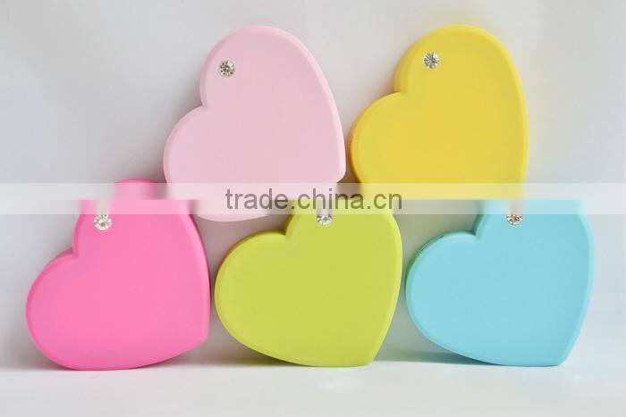 Customized heart power bank 6000mAh power battery charger no logo