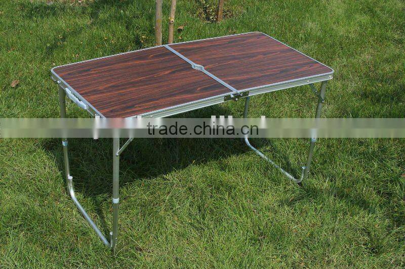 Outdoor Aluminum Folding Table