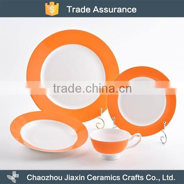 Latest plate and cup set round bone china modern dinner set