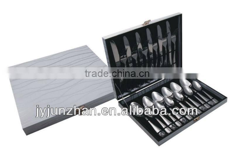 Stainless Gold plated table fork with nice design and low price