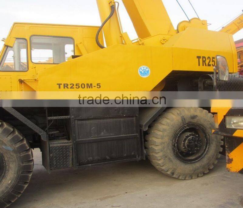 cheap price with good condition of used TR-250M-5 25tons rough terrian crane
