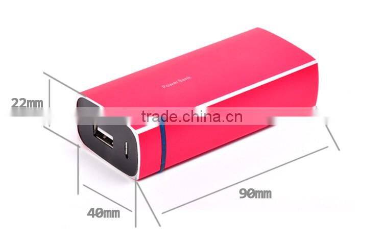 Metal fashion OEM Customized Logo5200mAh power bank , manufacturer price power banks