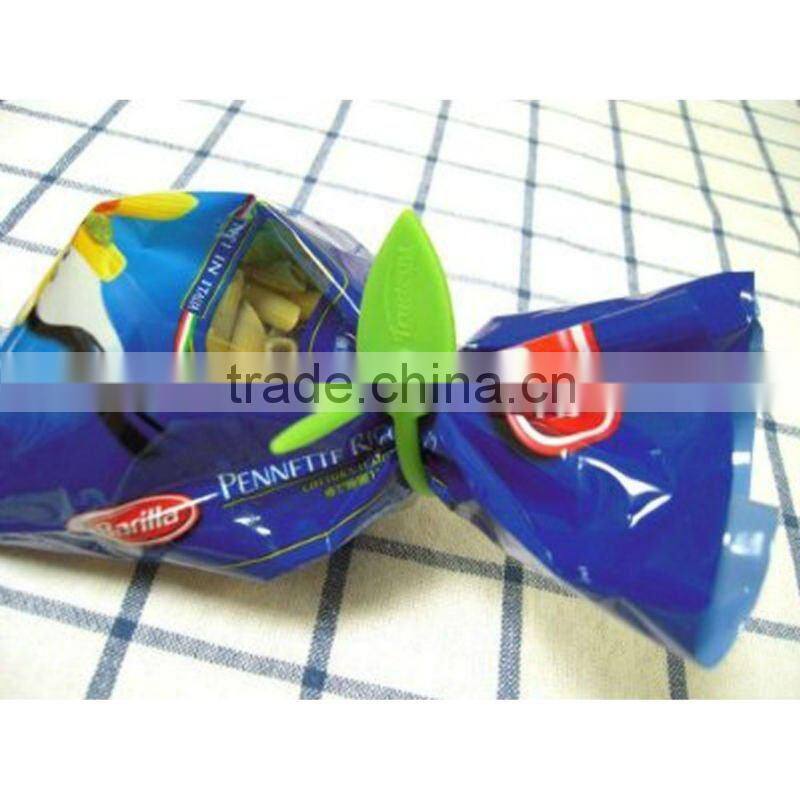 2012 colorful reusable silicone tie wraps