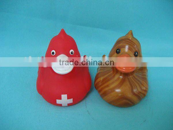 Floating Duck toys bath toy (with sound)