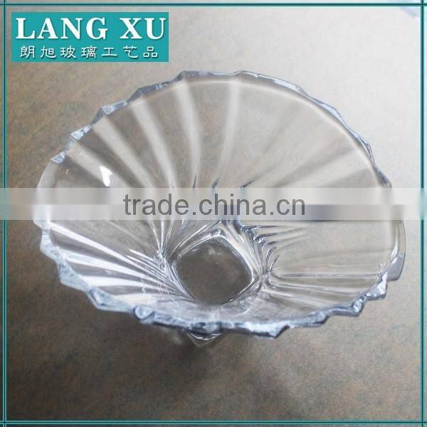 Wholesale high quality flower shape glass fruit plate