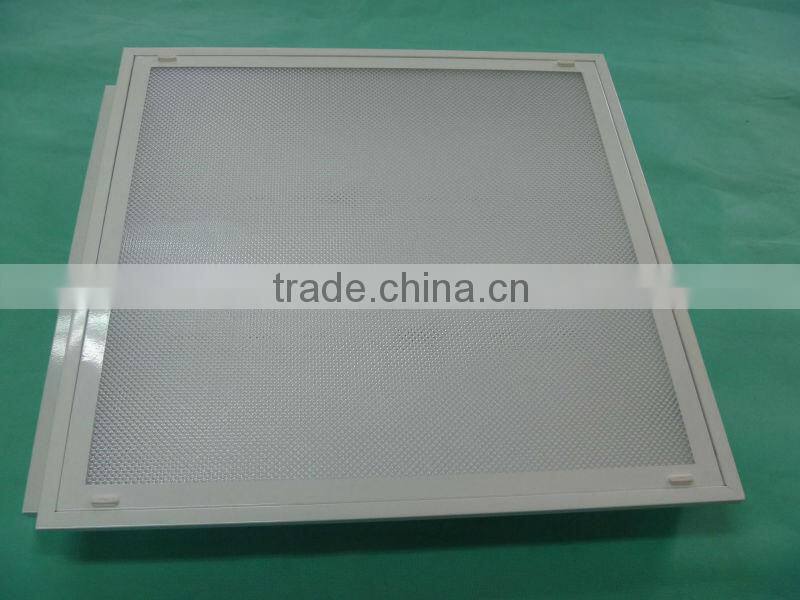 T8 prismatic diffuser LED lamp fixture