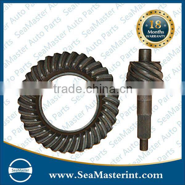 Crown wheel and pinion for MF135 6*37