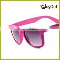 hot selling women sunglasses party and vacation style sunglasses fashion green frame eyewear glasses