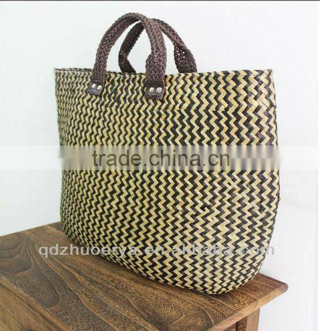 Colorful sea grass handbag of pure straw in summer--1