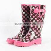2016 fashion waterproof rubber boots from quzhou hebei