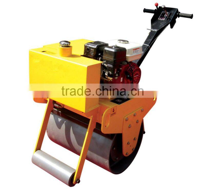 Small single drum diesel engine road roller soil compactor