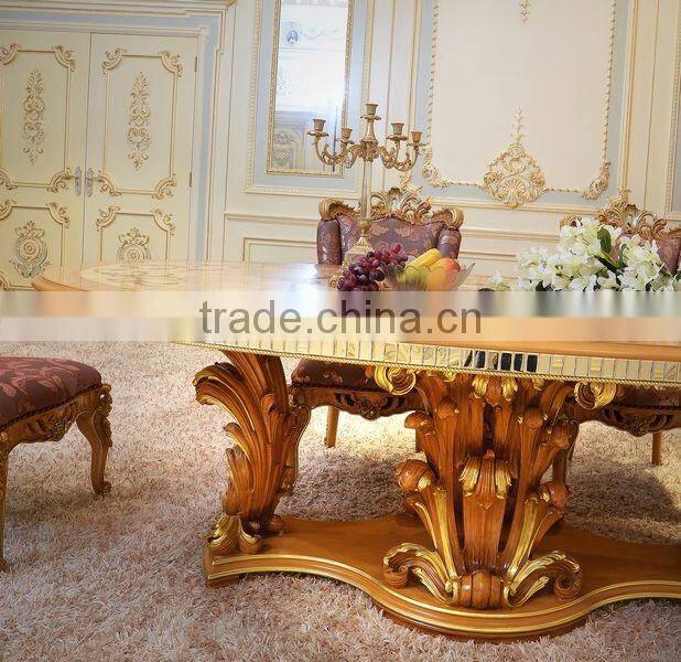 European Dining Room Furniture French Classical New Design Elegant Palace Floral Vivid Wooden Carving Dining Room Table Set