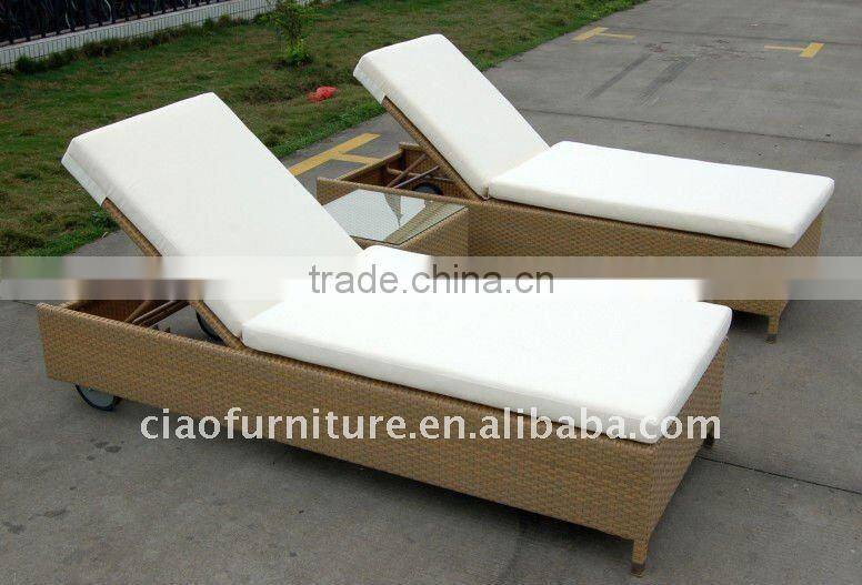 wholesale garden poolside lounge furniture rattan lounge chair