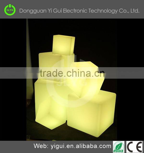 Outdoor Rechargeable Aluminium bar cube table