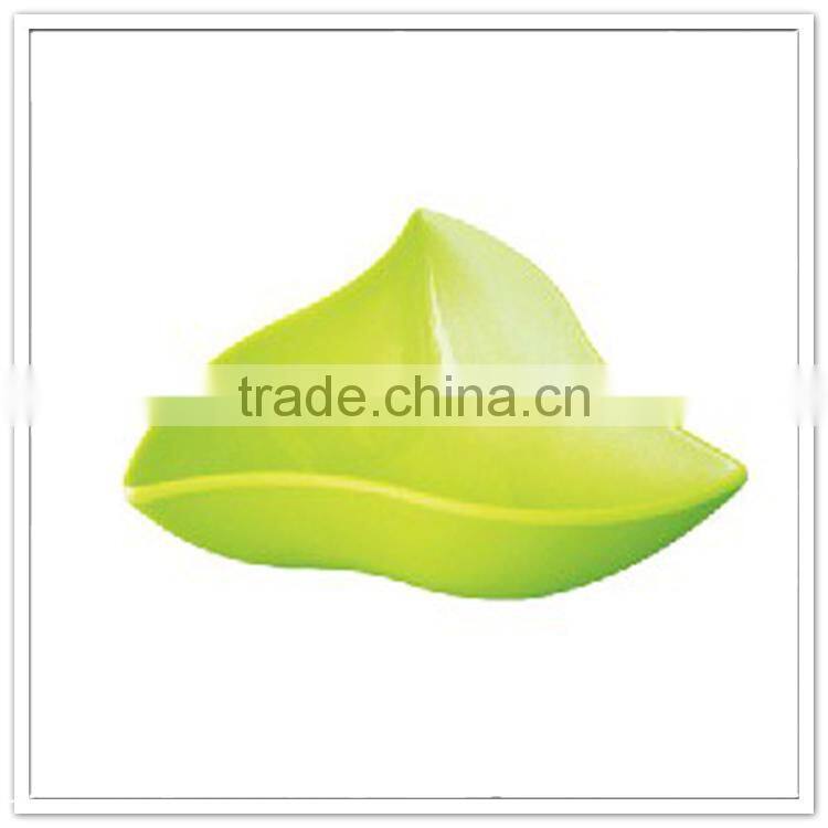 Polished 100% melamine novelty triangle irregular designer food serving trays cardboard food trays bread bin outside