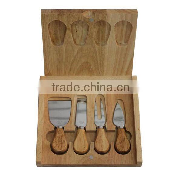 Lovely Cheese Knife Set with Rubber Wood Holder