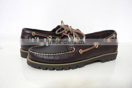 Handsewn Blucher Moccasin Construction deck shoes