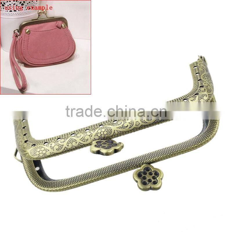 Newest Antique Bronze Flower Metal Frame Kiss Clasp Purse Handles For Purse Bag
