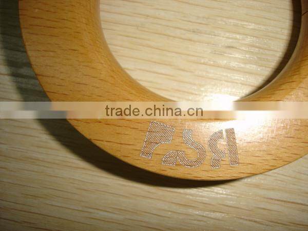 FW-1239 Luxury wood ring for veil and shawl display