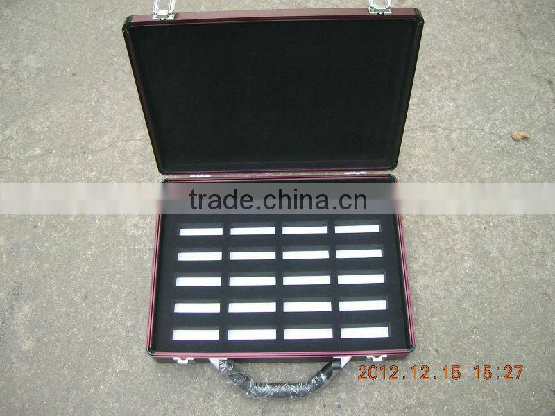 aluminum UV color chip box with inner lattice shape