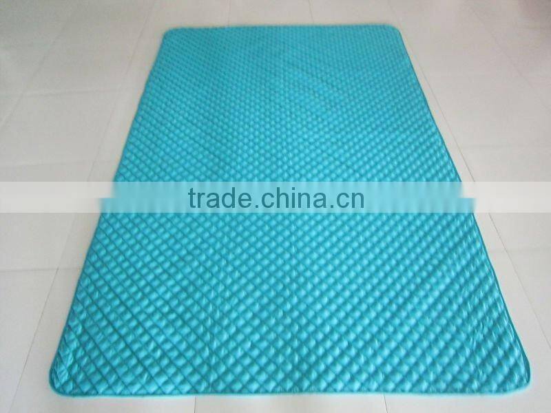 colourful and fashionable quilting bed spread