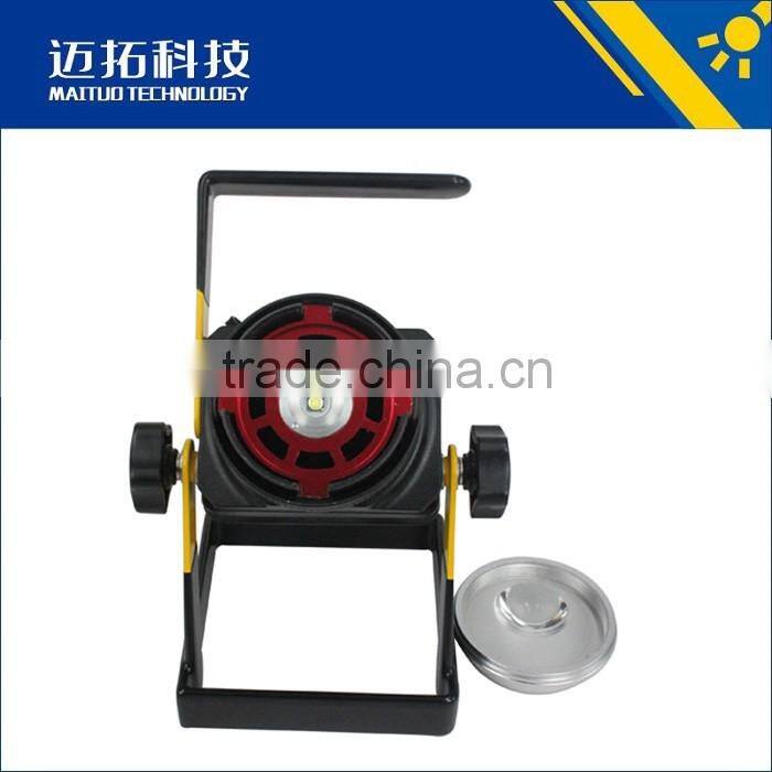 Maituo MT-2144T New aluminium rechargeable zoom led flood light