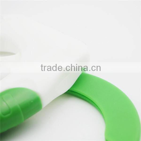 Unique design stainless steel rolling round blade knife