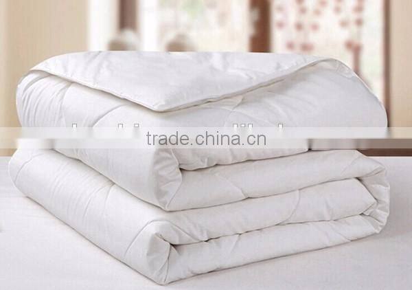 100% Polyester Microfiber Filling Custom King Bed Hotel Quality Duvets