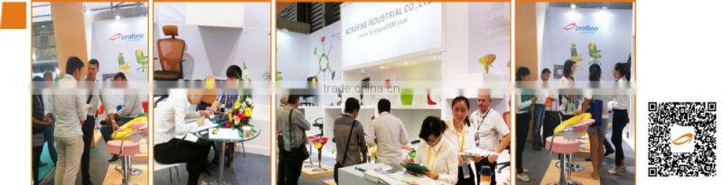 The most portable massage table bed Comfortable Wooden Massage table